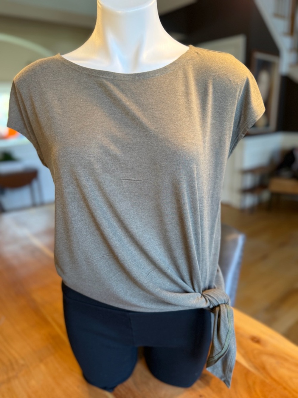 Max Studio Minimalist Rayon Blend Dolman‎ Top Olive Green Small